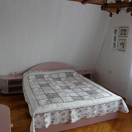 Holiday home Dom Z Ogrodem Do 10 Osob ! *