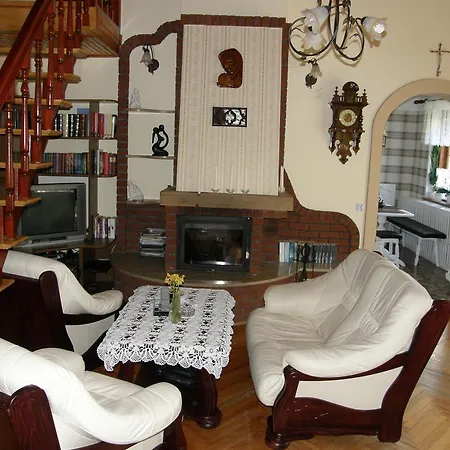 Holiday home Dom Z Ogrodem Do 10 Osob !